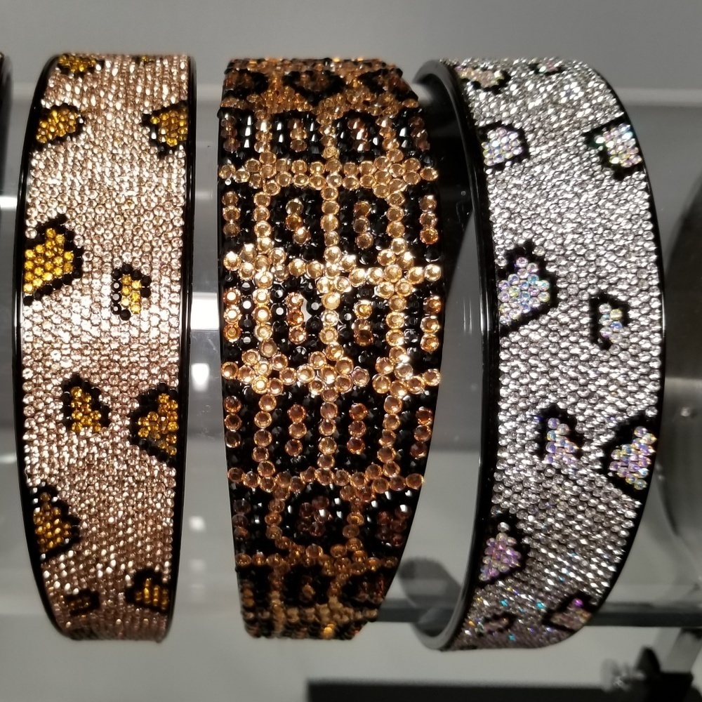 White Holograph Crystals Leopard Hairband 1.25" - Picture 7 of 7